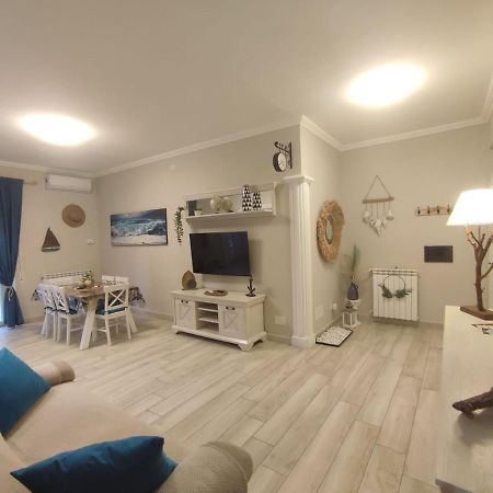 Luxury Beach House Torvaianica Extérieur photo